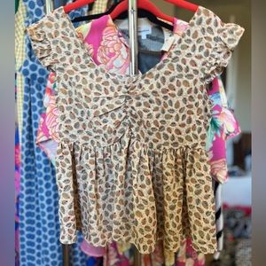 Molly Bracken XS top